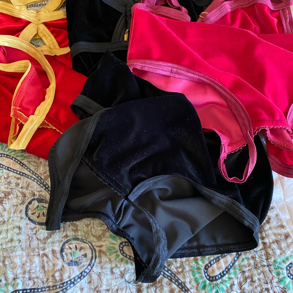 Solstice Intimates Bodysuits - Picture 5 of 6